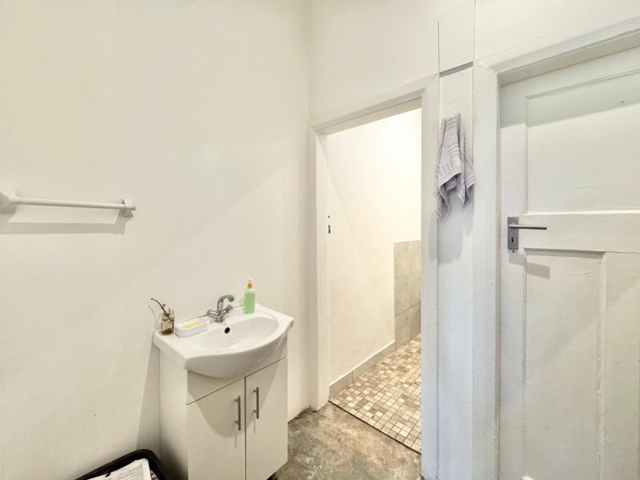 Commercial Property for Sale in Woodstock Western Cape